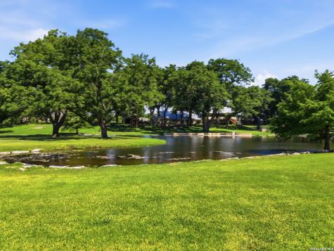 626 Camino Del Rancho Concan TX 78838