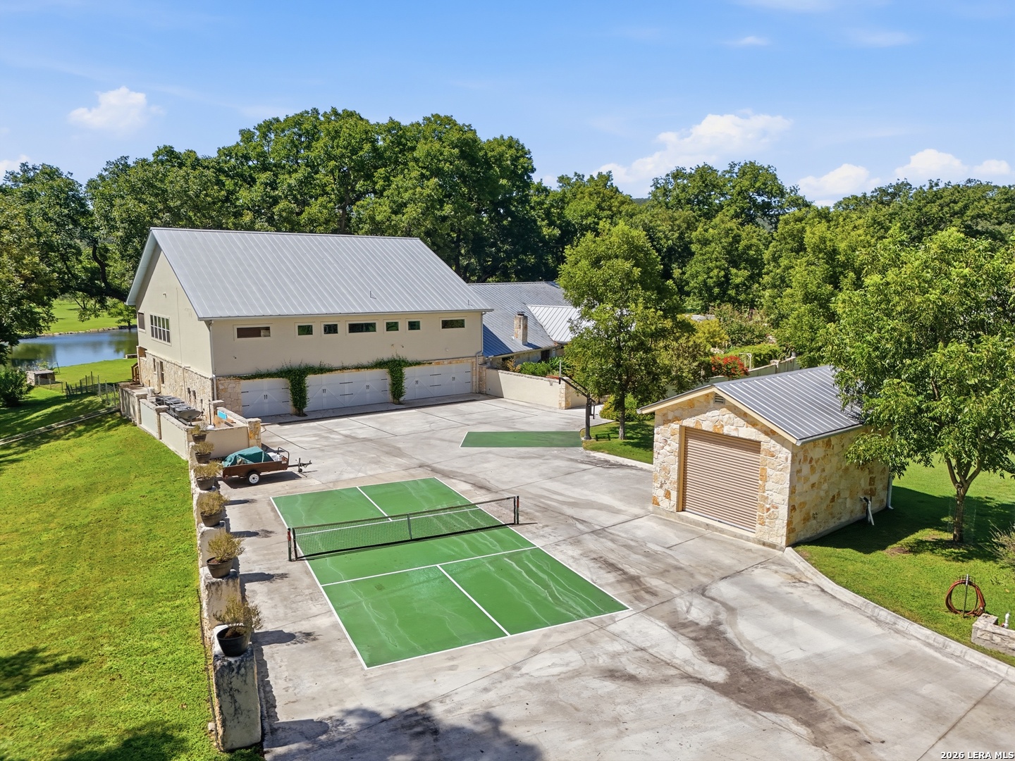 626 Camino Del Rancho Concan TX 78838