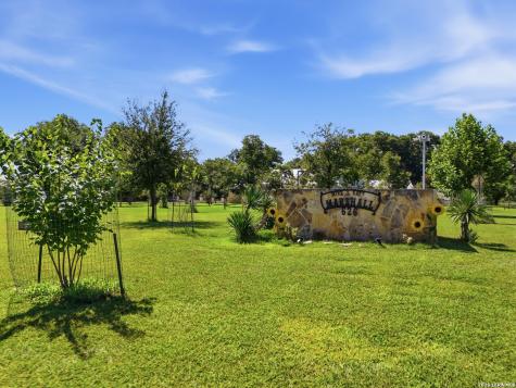 626 Camino Del Rancho Concan TX 78838