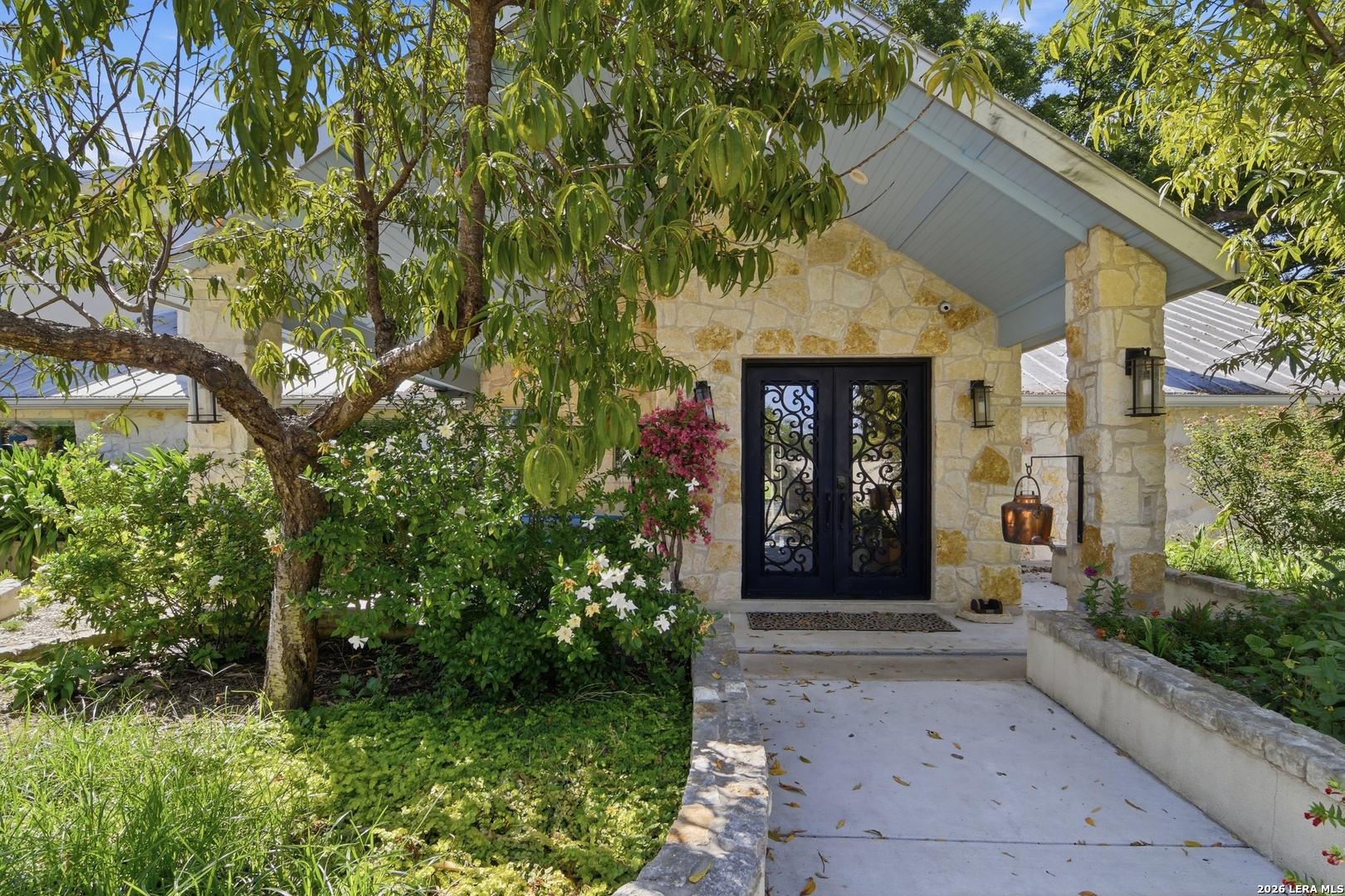 626 Camino Del Rancho Concan TX 78838