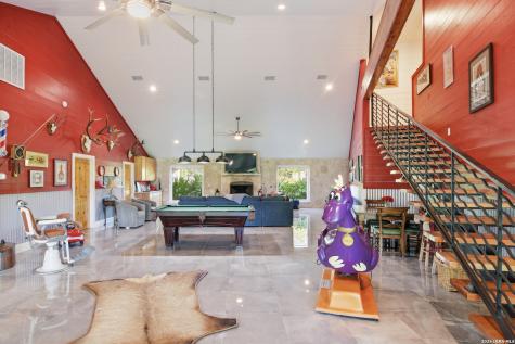 626 Camino Del Rancho Concan TX 78838
