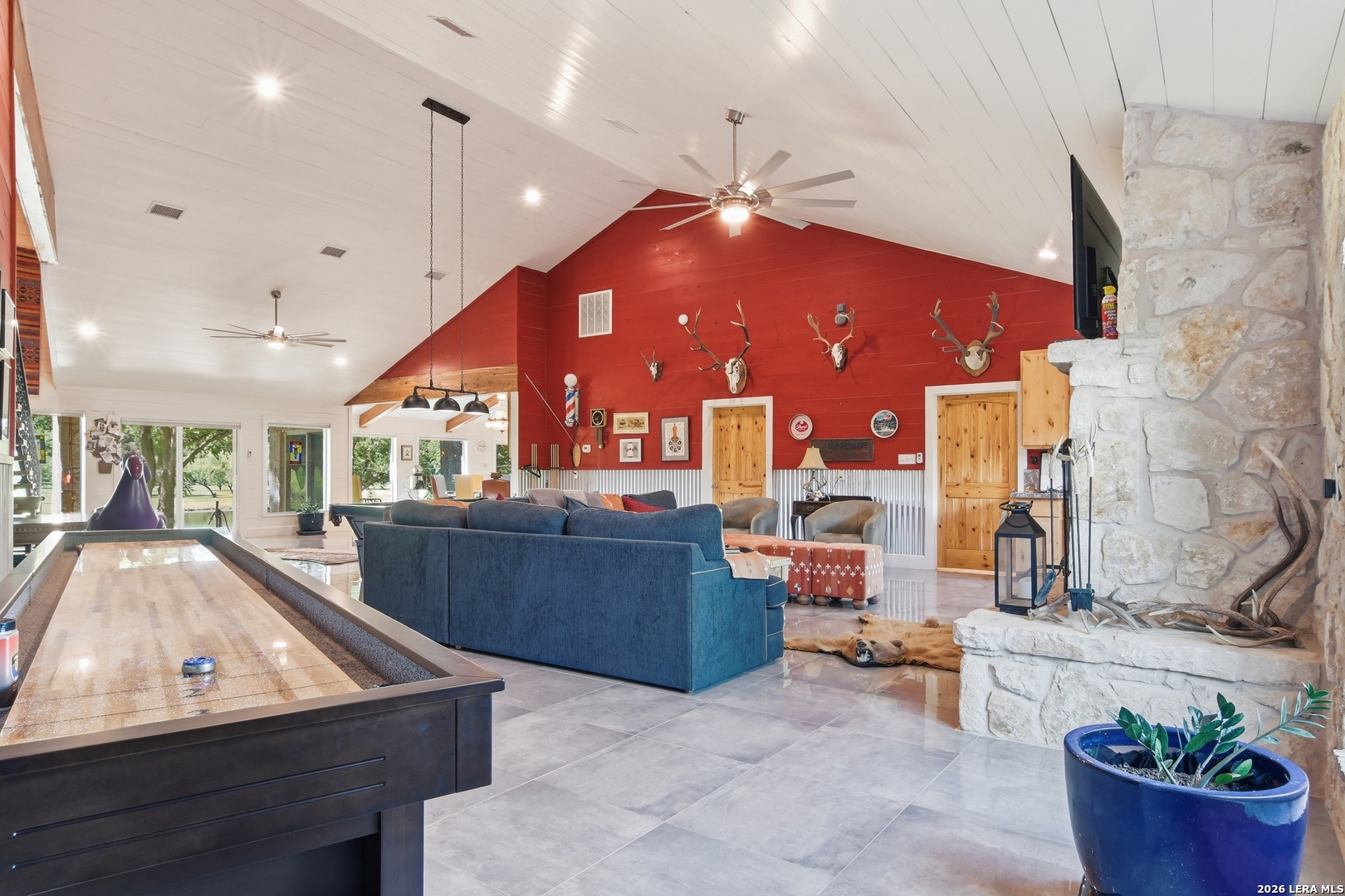 626 Camino Del Rancho Concan TX 78838