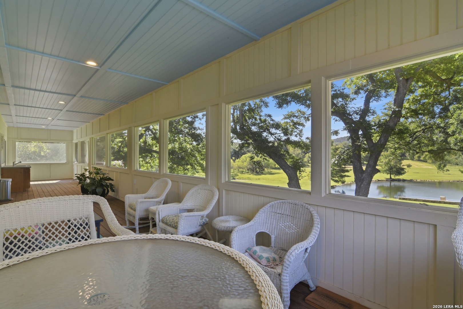 626 Camino Del Rancho Concan TX 78838