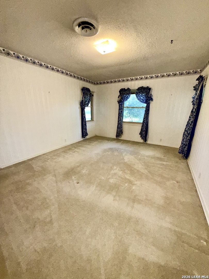 905 Black Street Uvalde TX 78801