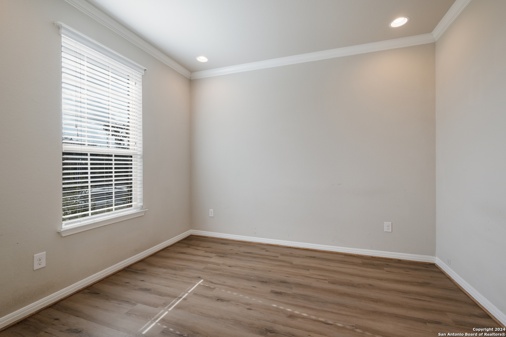 7530 Cove Way San Antonio TX 78250