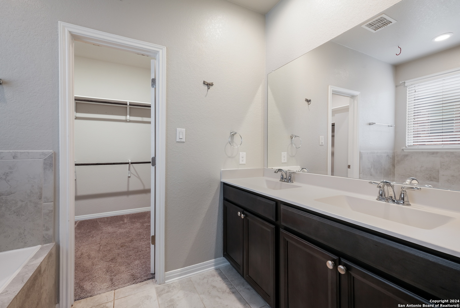 7530 Cove Way San Antonio TX 78250