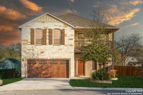 703 Oakwood Way San Antonio TX 78245