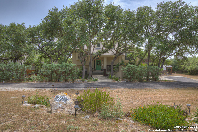 711 Lazy Oaks Drive Canyon Lake TX 78133
