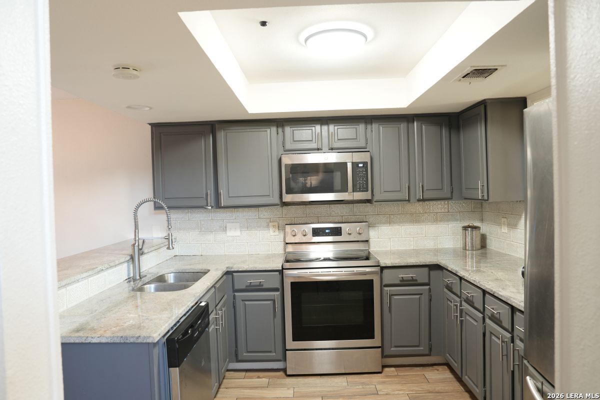 3402 Tree Hill San Antonio TX 78230