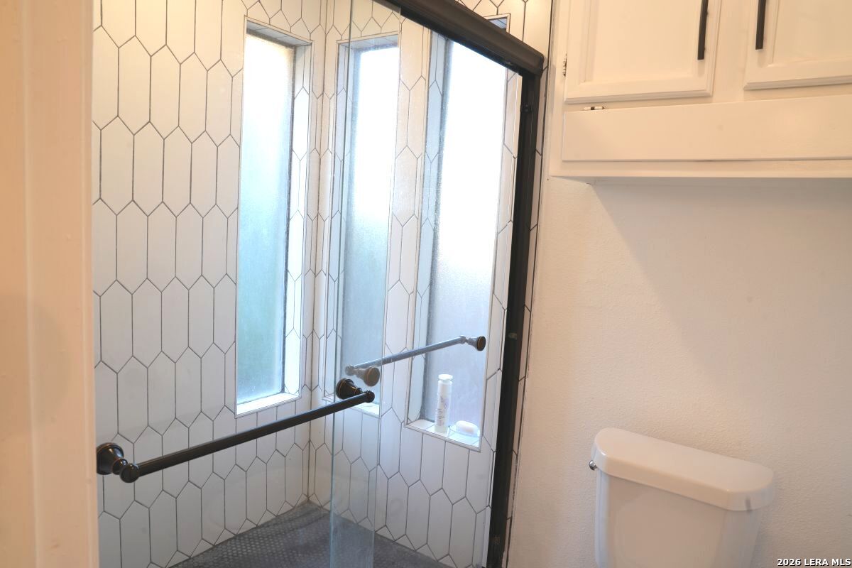 3402 Tree Hill San Antonio TX 78230