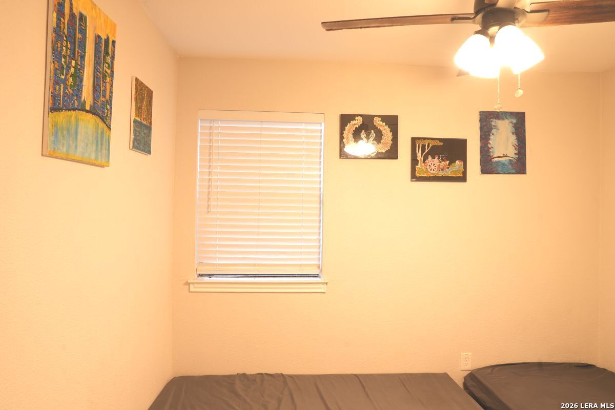 3402 Tree Hill San Antonio TX 78230