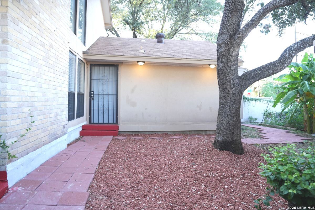 3402 Tree Hill San Antonio TX 78230