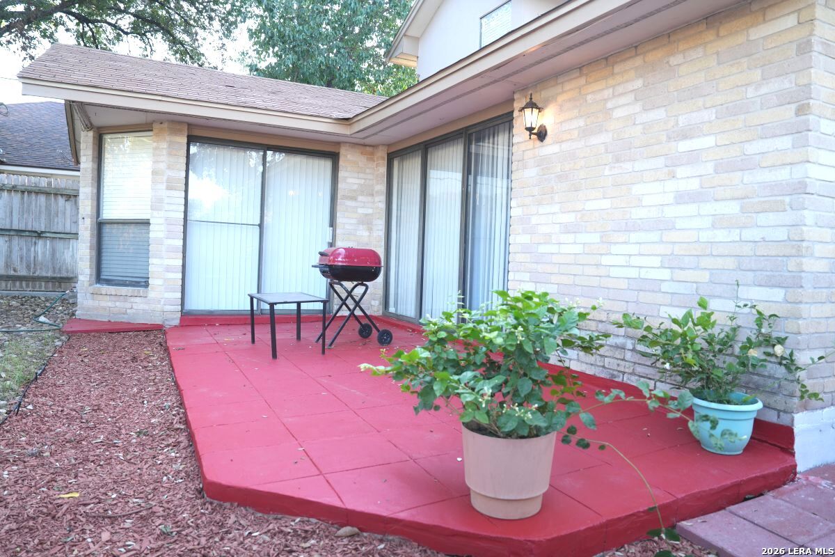 3402 Tree Hill San Antonio TX 78230