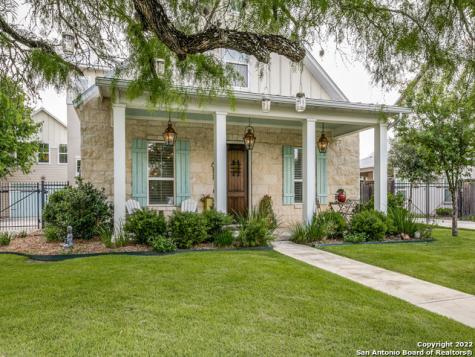 611 Live Oak Street Boerne TX 78006