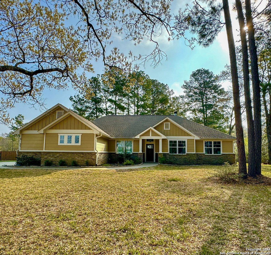 94 Tanglewood Drive Huntsville TX 77320