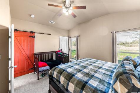 1006 Buch Lane Cuero TX 77954