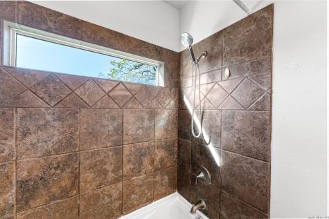 1006 Buch Lane Cuero TX 77954