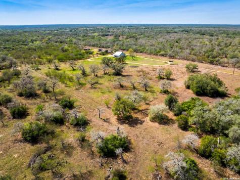 1006 Buch Lane Cuero TX 77954