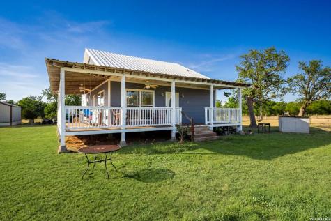 1006 Buch Lane Cuero TX 77954