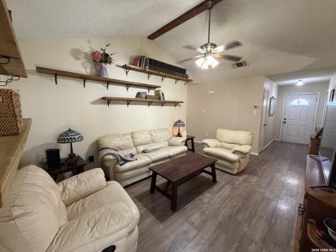 4223 Desert Gold San Antonio TX 78222