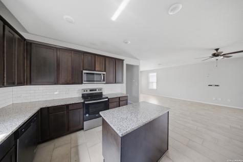 3506 Hacienda Way San Antonio TX 78224