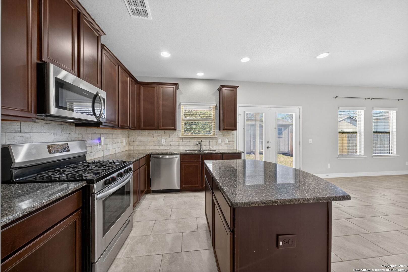 1314 Begonia Bluff San Antonio TX 78245
