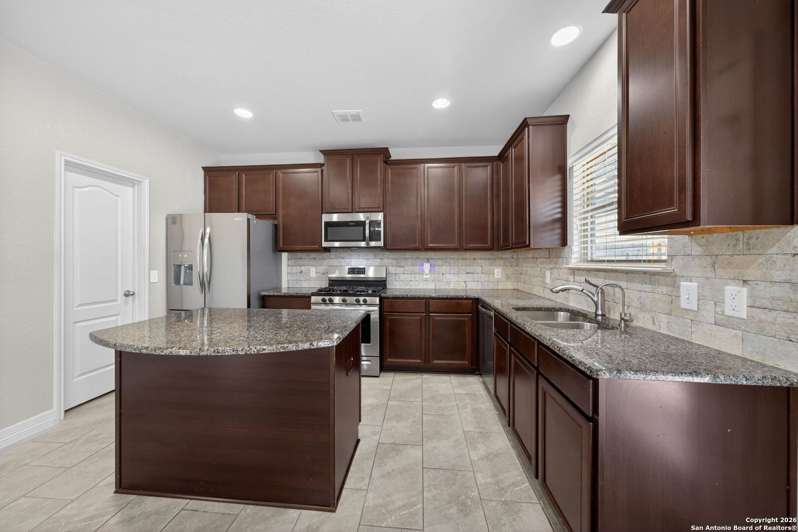 1314 Begonia Bluff San Antonio TX 78245