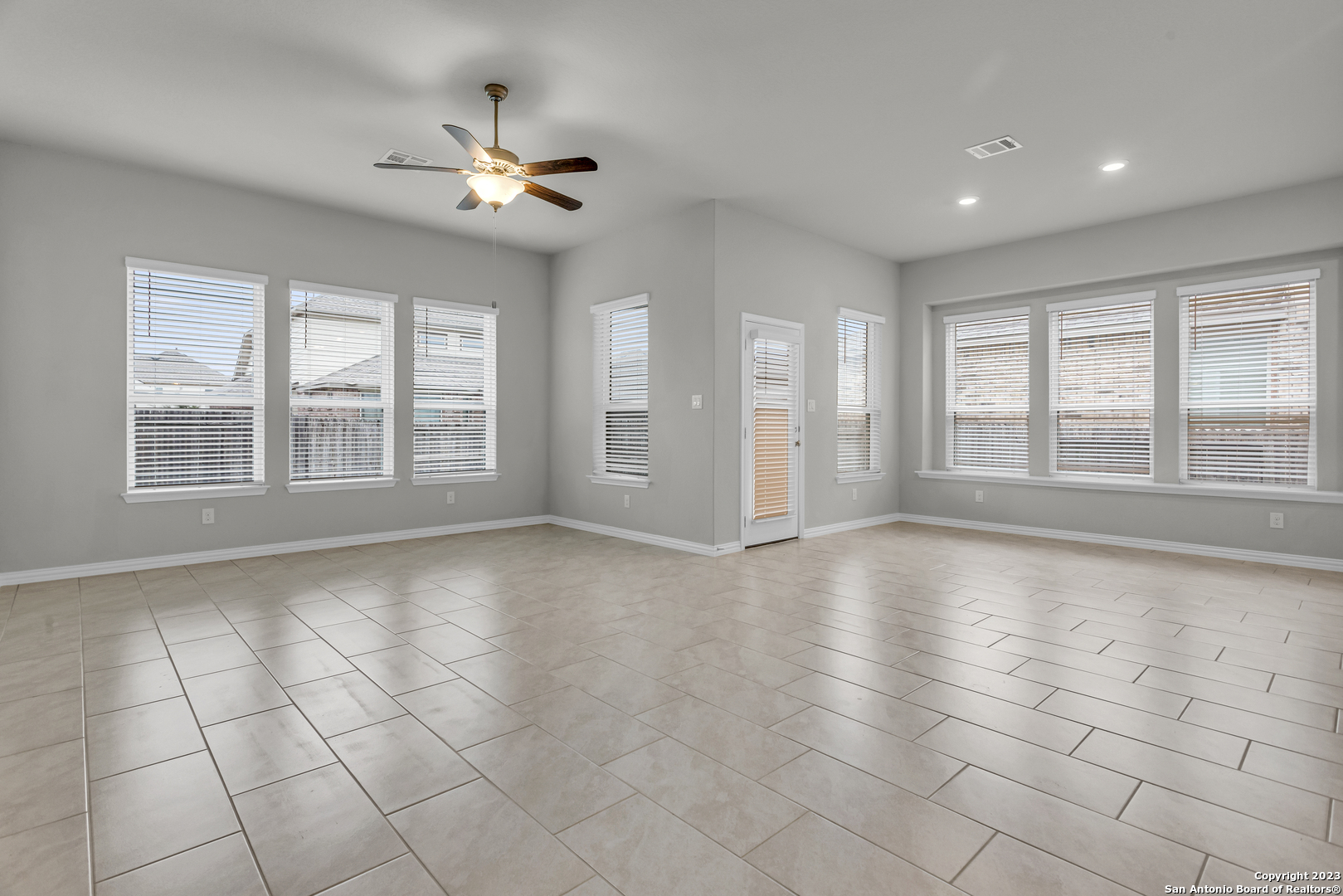 9727 Monken Boerne TX 78006