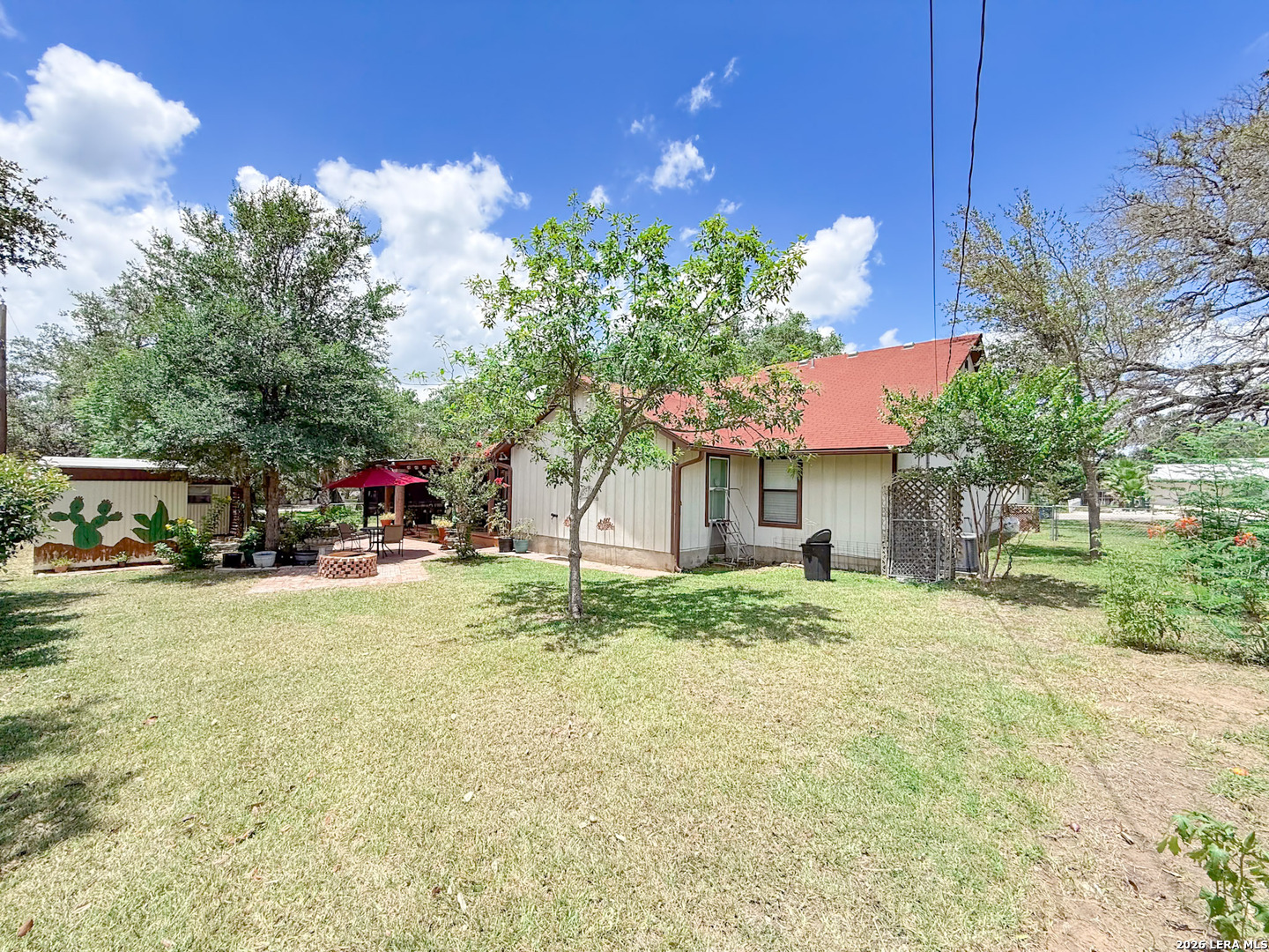 215 Sollock Drive Devine TX 78016