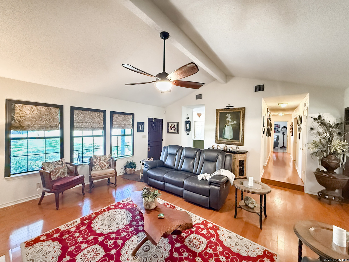 215 Sollock Drive Devine TX 78016