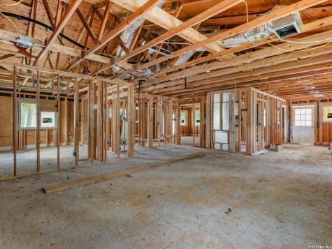 123 W Klingemann Street New Braunfels TX 78130