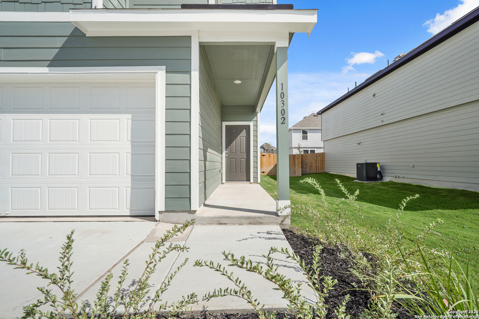 10302 Liberty Grove San Antonio TX 78224