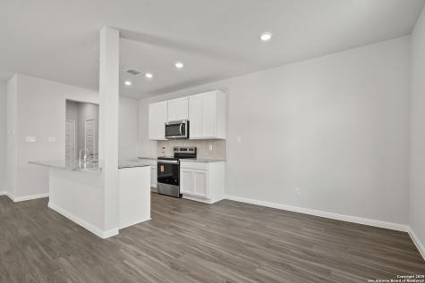 10302 Liberty Grove San Antonio TX 78224