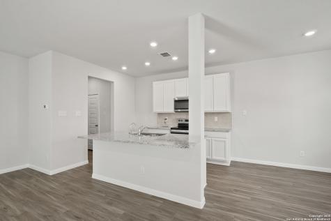 10302 Liberty Grove San Antonio TX 78224