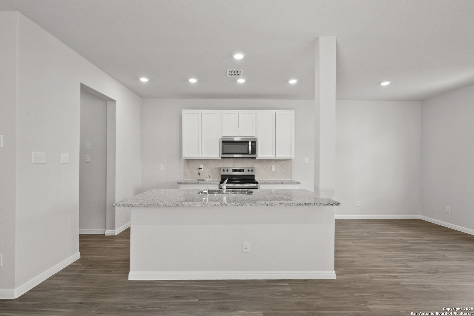10302 Liberty Grove San Antonio TX 78224