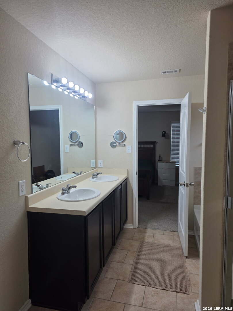 6024 Harvest Ranch San Antonio TX 78244