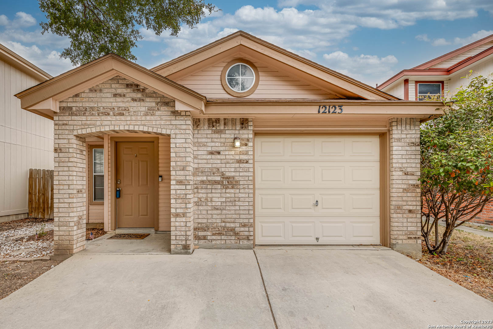 12123 Stoney Cove San Antonio TX 78247