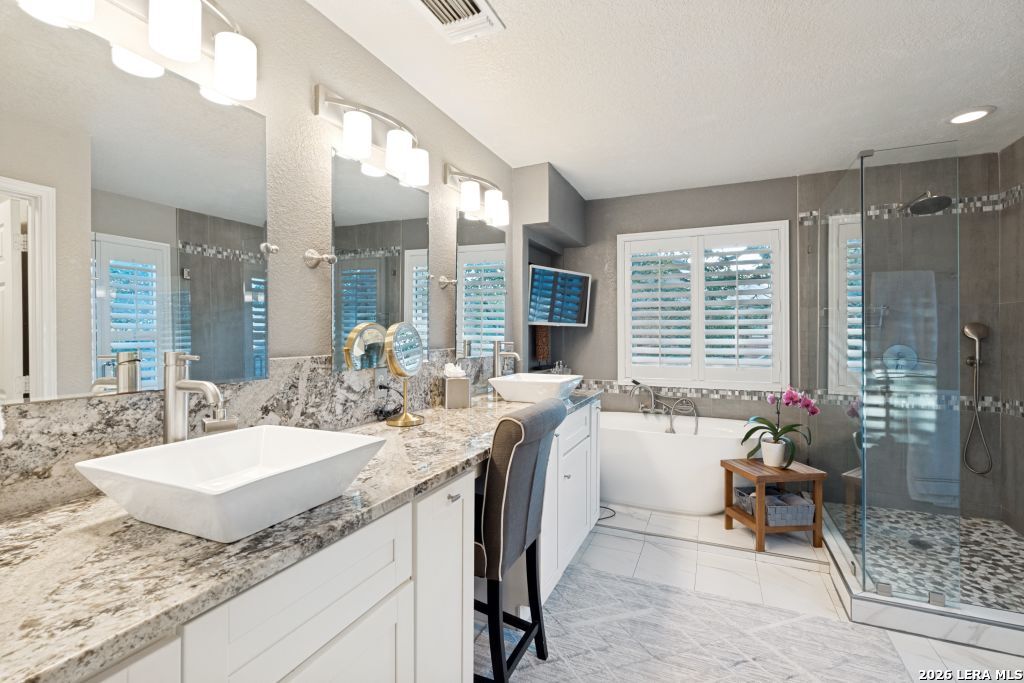 21715 Brazos Bay San Antonio TX 78259