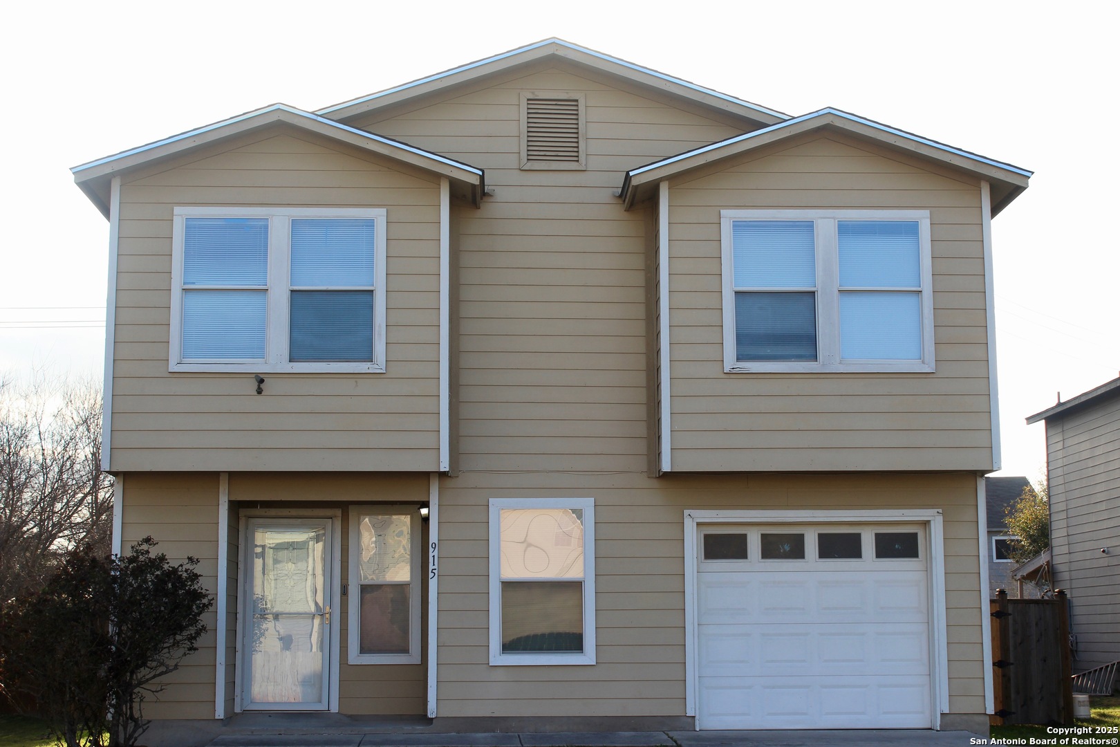 915 Ridingate Farm San Antonio TX 78228