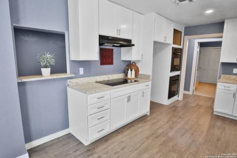 4322 Waikiki San Antonio TX 78218