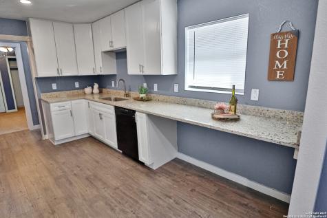 4322 Waikiki San Antonio TX 78218