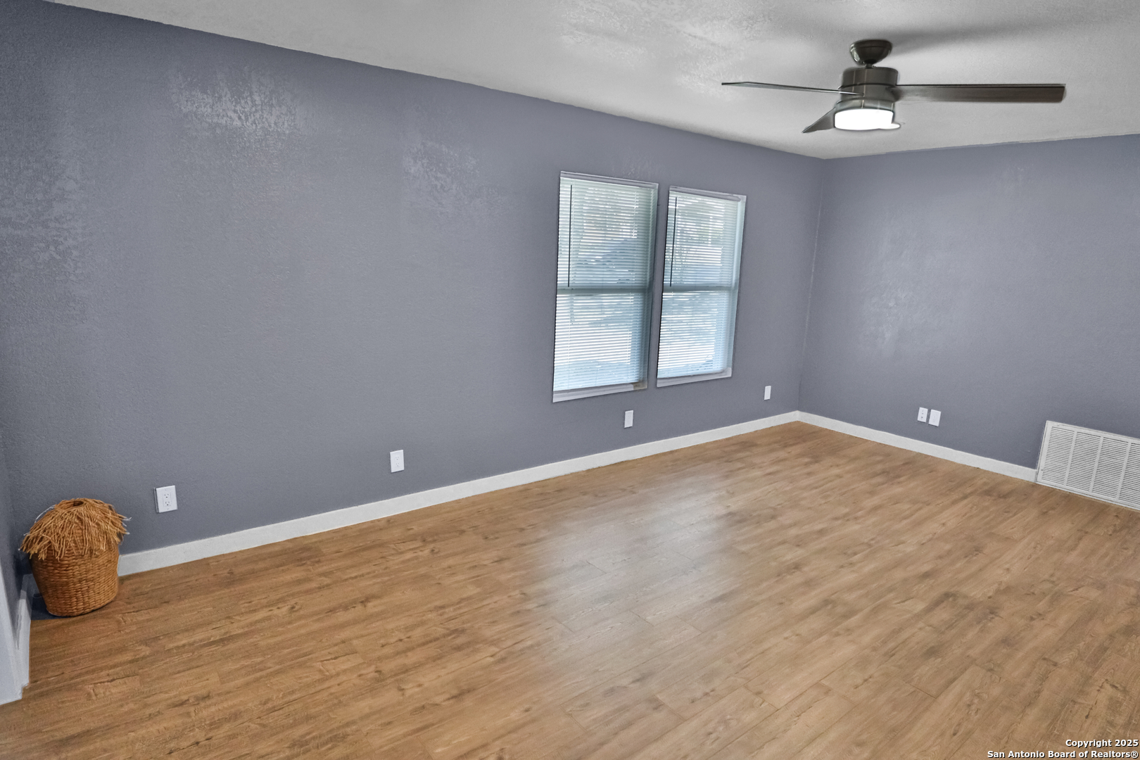 4322 Waikiki San Antonio TX 78218