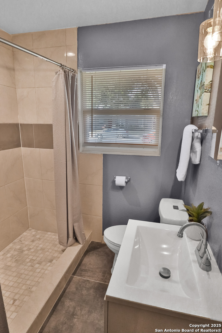 4322 Waikiki San Antonio TX 78218