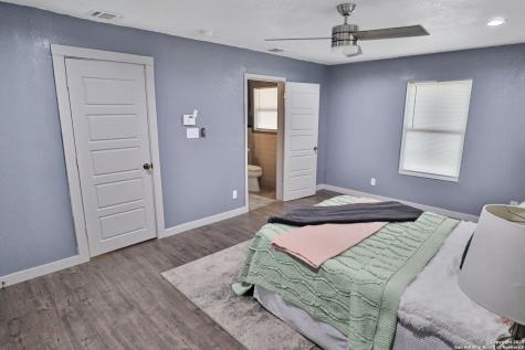 4322 Waikiki San Antonio TX 78218