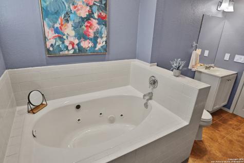 4322 Waikiki San Antonio TX 78218