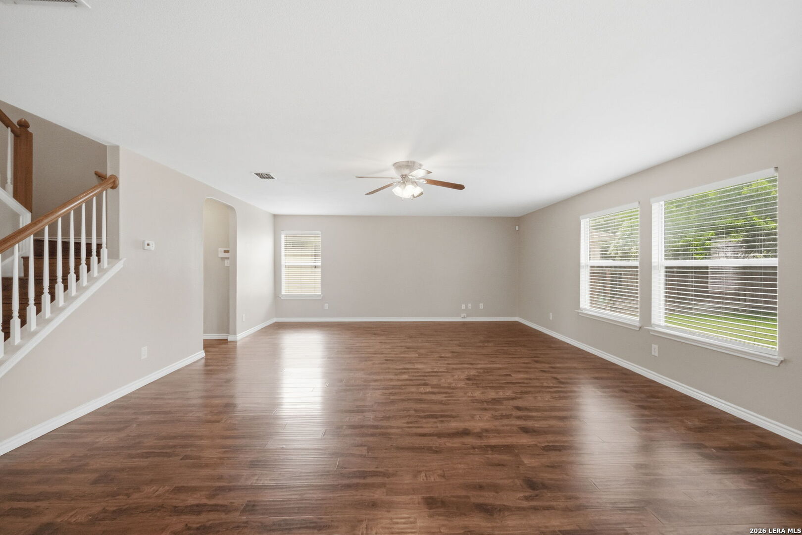 423 Donalan Drive Converse TX 78109