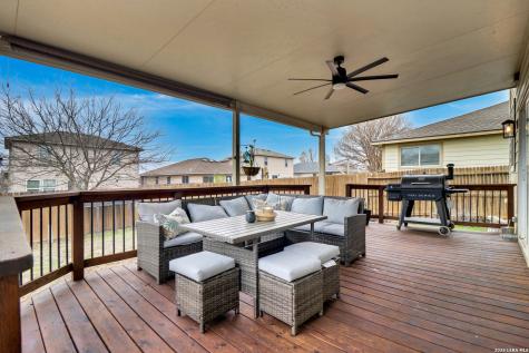 2703 Bluff Crossing San Antonio TX 78244