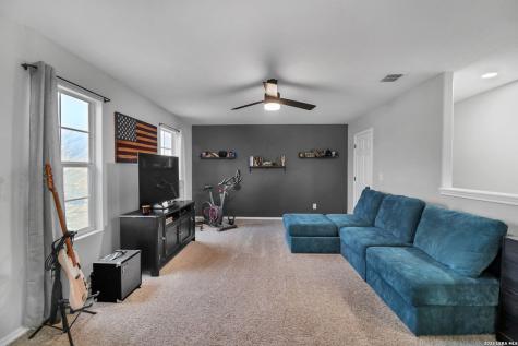 2703 Bluff Crossing San Antonio TX 78244