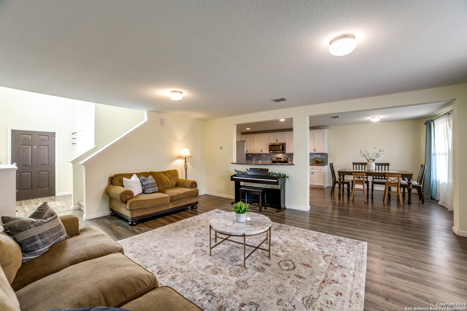 10232 Round Ridge San Antonio TX 78254