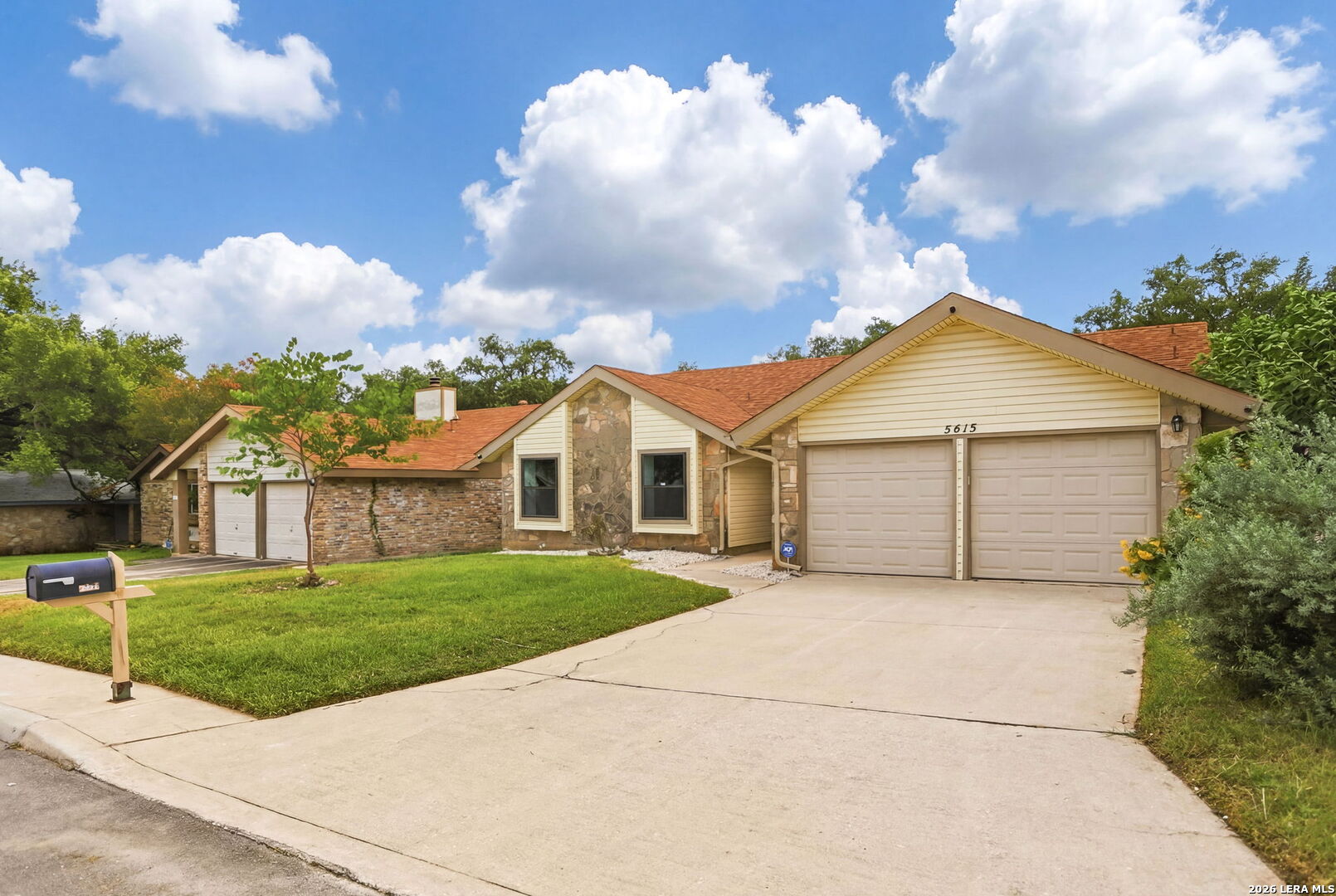 5615 Timberhurst San Antonio TX 78250